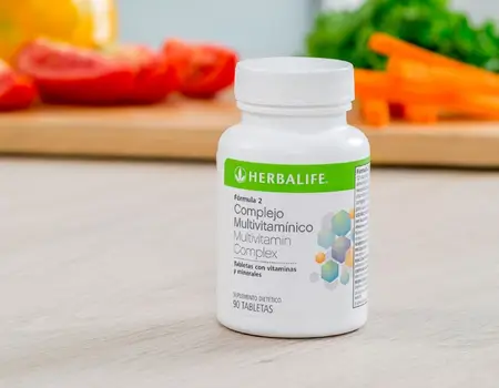 Foto del bote de Fórmula 2 Complejo Multivitamínico de Herbalife, suplemento diseñado para complementar tu dieta diaria.